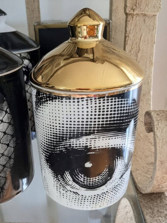 Black Coconut Scented, Art Container Candles